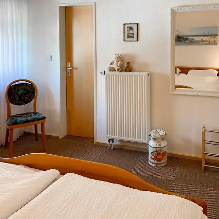 Dehne-3 By Interhome